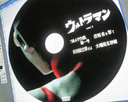 初代マン DVDレーベル