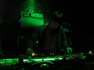 2010.12.04.03.jpg