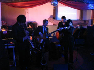 2010.12.04.06.jpg