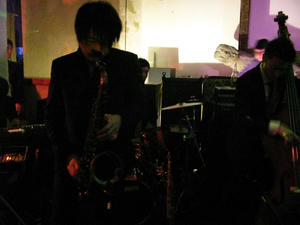 2011.04.19.jpg