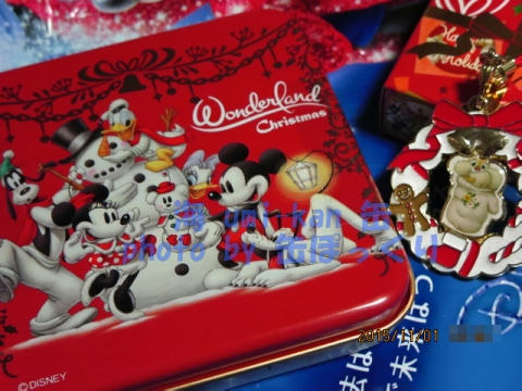 ディズニーストアにてクリスマスグッズ購入 海缶
