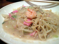 福盈門の太麺皿うどん、、、食べかけですみません