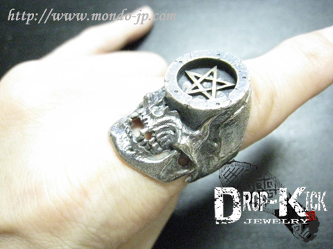 corna,goetia,ゴエティア,grimoire,グリモワール,Mondo,Drop kick JEWELRY,collaboration,コラボレーション,ring,指輪,リング,シルバーアクセサリー,Sterling Silver jewelry,skull,スカル,pentagram,ペンタグラム,五芒星,シルバーアクセ,ブランド,ドメスティック 