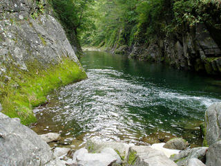 水の流るる先