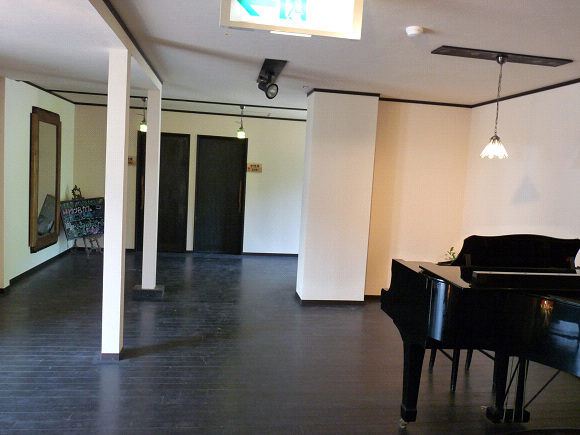 resize72155.jpg