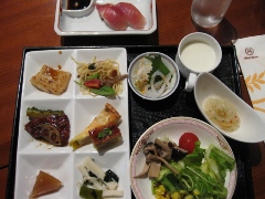 宮崎県　シェラトン・グランデ・オ―シャンリゾート　夕食　バイキング1