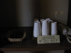 宮崎県　シェラトン・グランデ・オ―シャンリゾート　浴場　待合室　飲み物サービス2