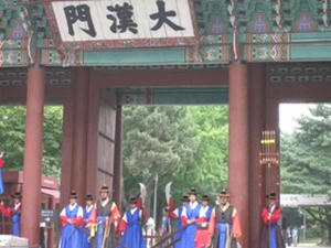 徳寿宮／王宮守門将交代式4