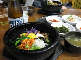 韓国旅行　ソウル２日目（夜）　明洞　全州中央会館　石焼ビビンバ　９.０００W