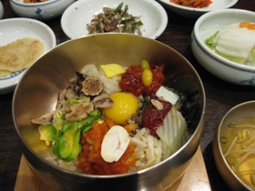 韓国旅行　ソウル３日目（夜）　仁寺洞（インサドン）　古宮（コグン）全州ビビンバ　1