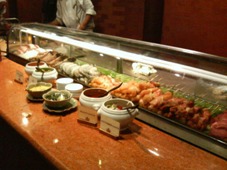 ３日目　タイ・バンコク旅行　夕食：レストラン「タイランド・トゥナイト」　