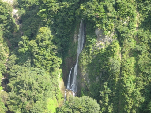 九州　九重夢大吊橋・震動の滝