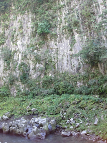 九州旅行　高千穂観光　「高千穂峡・真名井の滝」4