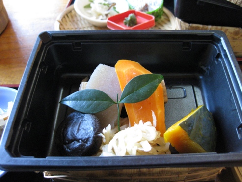 九州旅行　高千穂観光　昼食「神楽御膳」2