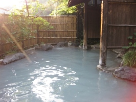 九州　黒川温泉郷　「和風旅館　美里」露天風呂　5