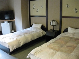 九州　黒川温泉郷　「湯峡の響き　優彩」客室　3