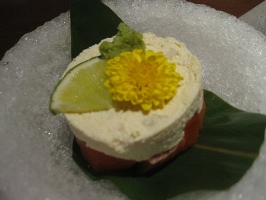 九州　黒川温泉郷　「湯峡の響き　優彩」夕食　「旬の和食会席膳・長月の膳」造り：優彩造り