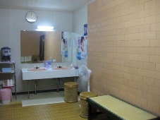 155豊富温泉　ニュー温泉閣ホテル　浴場　脱衣室