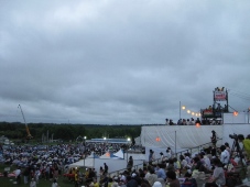 第６３回　勝毎花火会場（18：23）