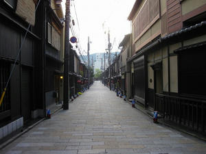 京都　祇園　新橋通り