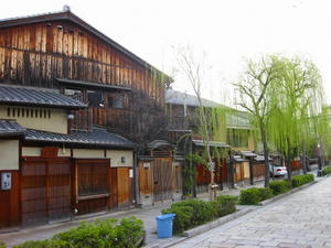京都　祇園　白川南通り