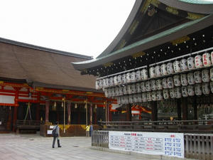 京都　八坂神社（舞殿）