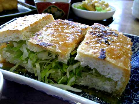 佐々木豆腐店 Page 3 ドアを開けたら