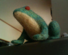 羊毛フェルトのカエル02