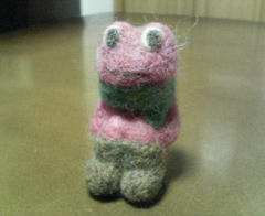 マフラーのカエル