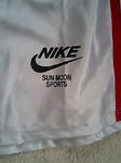 nike2.jpg