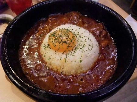 七輪炭火焼肉 味ん味ん　石焼カルビカレー
