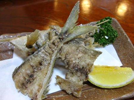 お食事処 樹　アジの骨の唐揚げ