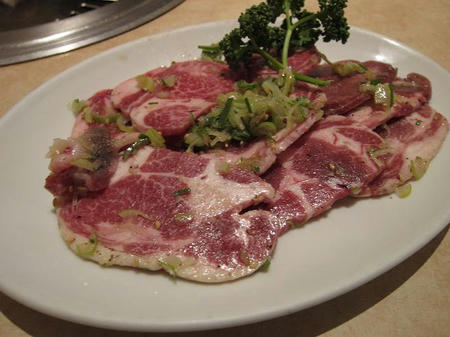 焼肉よねやま　牛並タン塩