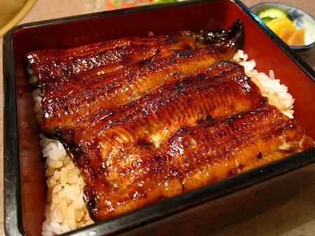 うなぎ炭火焼肉 宮川　うな重（上）