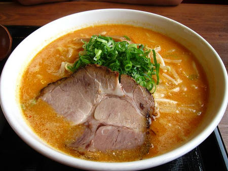 味の太源 オロチョン味噌らーめん(中辛)
