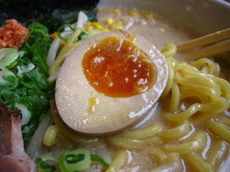 味の太源 味玉