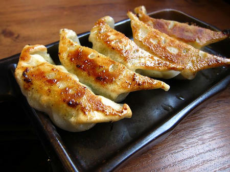味の太源 餃子