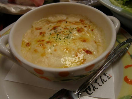 海鮮茶屋 せんざん本店　カニグラタン