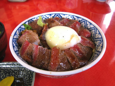 いまきん食堂　あか牛丼