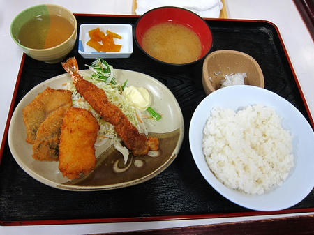 小田原 魚市場食堂