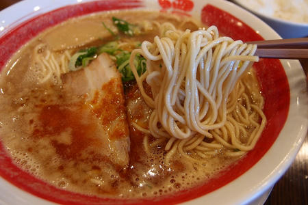 新和歌山ラーメン ばり馬 上中居店