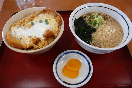 山田うどん 伊勢崎バイパス店