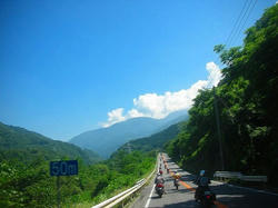 806bd369-s.jpg