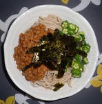 冷やし納豆オクラそば