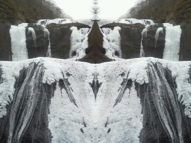 FxCam_1327120533914.jpg