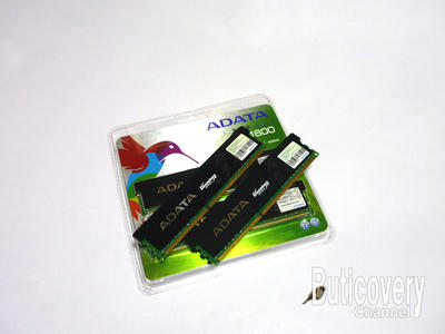 A-DATA　AX3U1600GC4G9