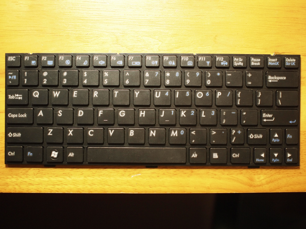G Tune I310のキーボードを英語キーボードに交換 Music Gadget Lab