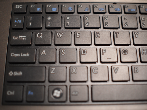 G Tune I310のキーボードを英語キーボードに交換 Music Gadget Lab