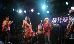 9b037c42.jpg