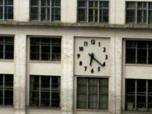 FI2623243_1E.jpg